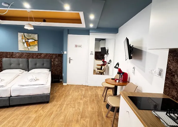 Modern Studio Nr6 Private Kitchenette And Bathroom
